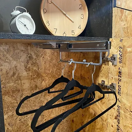 Charmant Studio Ecusson Centre Historique Апартаменты *