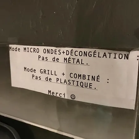 Charmant Studio Ecusson Centre Historique Апартаменты